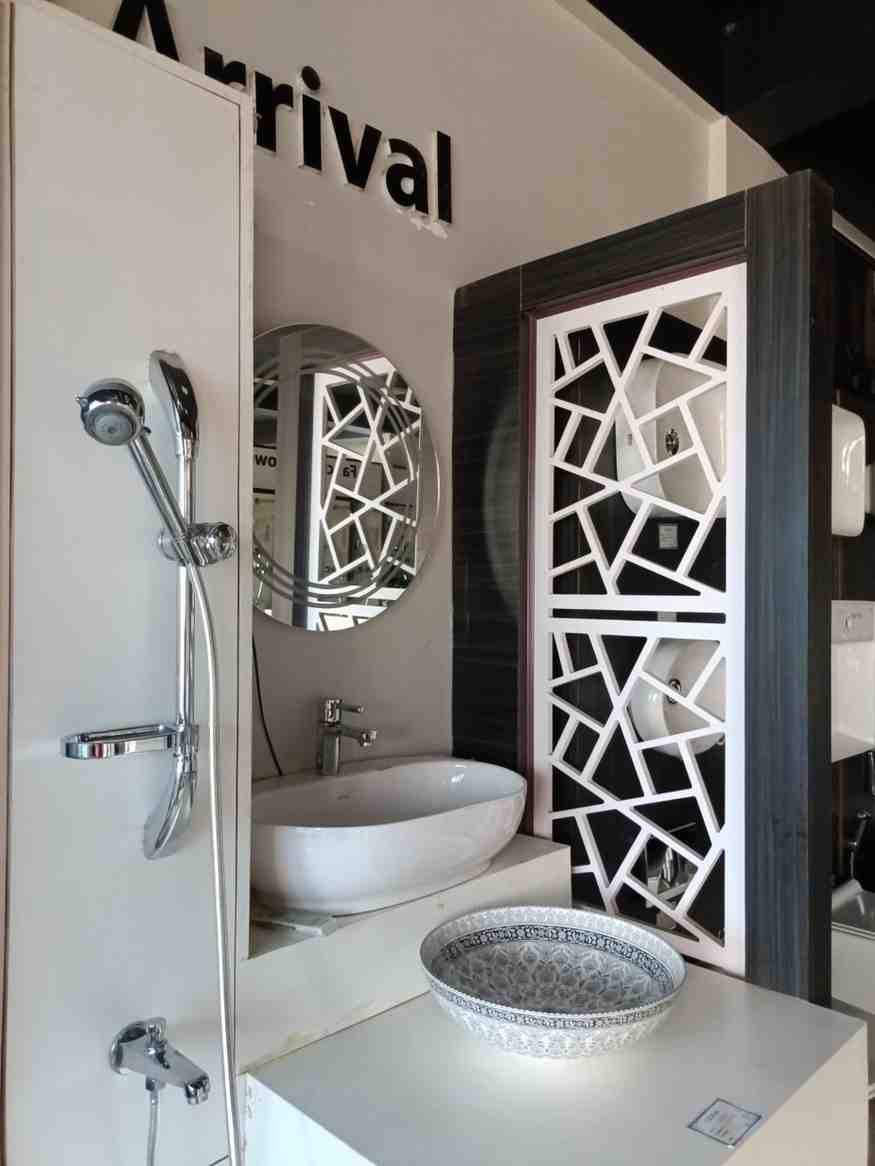 Bathroom fixtures and fittings